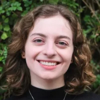 Profile photo of Talia Blumofe, licensed clinician